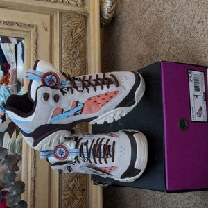 Fila size 9 brown blue and coral sneakers